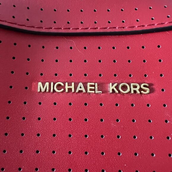 MICHAEL KORS Ginny Bright Red Leather Medium Crossbody Camera Bag - Picture 3 of 13